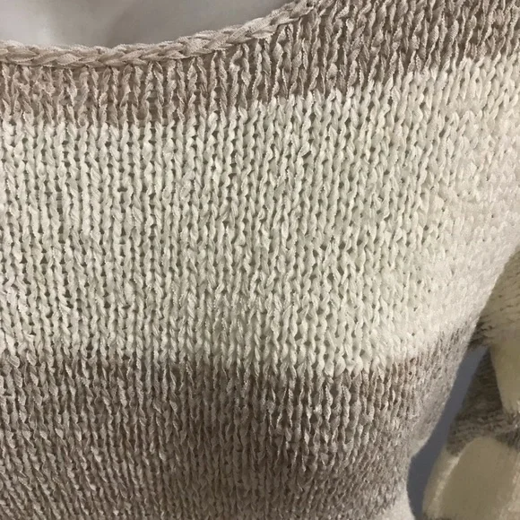 Smart Set sweater - Picture 3 of 3